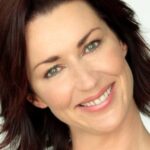 สเตฟานี พอล (Stephanie Paul)