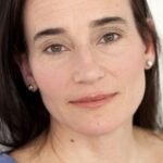 สเตฟานี โรธ ฮาเบอร์เล (Stephanie Roth Haberle)