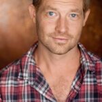 สตีเฟ่น สเน็ดเดน (Stephen Snedden)