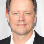 สตีเว่น คัลป์ (Steven Culp)