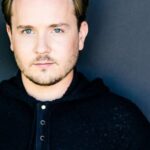 สจ๊วร์ต คัลฮูน (Stewart Calhoun)