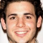 สจ๊วร์ต ลาเฟอร์ตี้ (Stuart Lafferty)