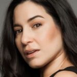 เทียเร่ สแกนด้า (Tiaré Scanda)