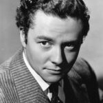 ทิม โฮลท์ (Tim Holt)