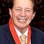 ทิม ชาดโบลต์ (Tim Shadbolt)