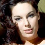 เทรซี่ รีด (Tracy Reed)