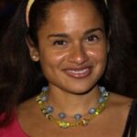 เทรซี่ วิลาร์ (Tracy Vilar)