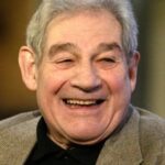 เทรเวอร์ พีค็อก (Trevor Peacock)