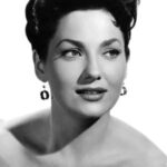 วาเลรี่ เฟรนช์ (Valerie French)