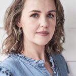 วิคตอเรีย ไทน์ (Victoria Thaine)