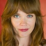 เวอร์จิเนีย นิวคอมบ์ (Virginia Newcomb)