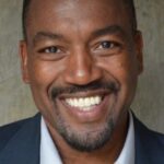 เอ. รัสเซลล์ แอนดรูว์ส (A. Russell Andrews)