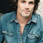 แอรอน เกรน (Aaron Grain)