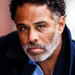 อดัม ลาซาร์-ไวท์ (Adam Lazarre-White)