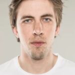 อเล็กซานเดอร์ ปาล (Aleksandr Pal)