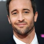อเล็กซ์ โอลอฟลิน (Alex O'Loughlin)
