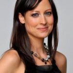 อเล็กซี่ กิลมอร์ (Alexie Gilmore)