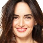 อานา เดอ ลา เรเกรา (Ana de la Reguera)