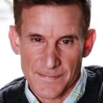 แอนดรูว์ เลาเออร์ (Andrew Lauer)