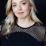 แอนนา ฮาร์ดวิค (Anna Hardwick)