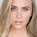 อากีลา ซอลล์ (Aqueela Zoll)