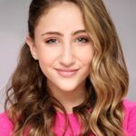 เอวา โคลเกอร์ (Ava Kolker)