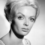 บาร์บาร่า สตีล (Barbara Steele)