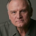 บิลล์ สมิทโรวิช (Bill Smitrovich)