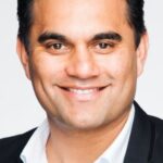 แบลร์ สแตรง (Blair Strang)