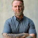 ไบรอน กิ๊บสัน (Byron Gibson)