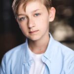 คาเมรอน นิโคลล์ (Cameron Nicoll)