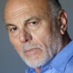 คาร์เมน อาร์เจนเซียโน (Carmen Argenziano)