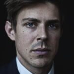 คริส โลเวลล์ (Chris Lowell)
