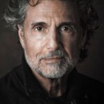 คริส ซาแรนดอน (Chris Sarandon)