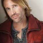 คริสโตเฟอร์ แครบบ์ (Christopher Crabb)