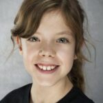 คลอเดีย พลาเซอร์ (Claudia Placer)