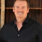 ไคลฟ์ เพียร์ส (Clive Pearse)