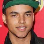 คอนเนอร์ ครูซ (Connor Cruise)