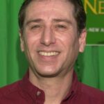 คอเรย์ เบอร์ตัน (Corey Burton)