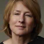 คอรินนา ฮาร์ฟูช (Corinna Harfouch)