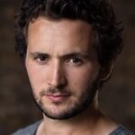 เดวิด โครว์ลีย์ (David Crowley)