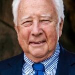 เดวิด แมคคัลลอฟ (David McCullough)