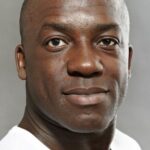 เดโอเบีย โอปาเรอี (Deobia Oparei)