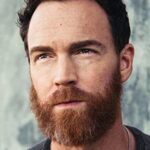 โดมินิก โบการ์ต (Dominic Bogart)