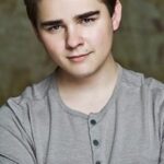 ดีแลน เอเวอเรตต์ (Dylan Everett)