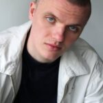 เอลเลียต กรีน (Elliot Greene)