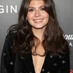 เอมิลี่ บาเดอร์ (Emily Bader)