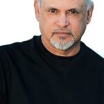 เอนริเก้ คาสติลโล (Enrique Castillo)