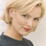 อีวา โคโบ (Eva Cobo)