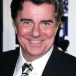 แกรี่ บีช (Gary Beach)